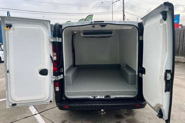 2021 Mitsubishi Express GLX SN SWB