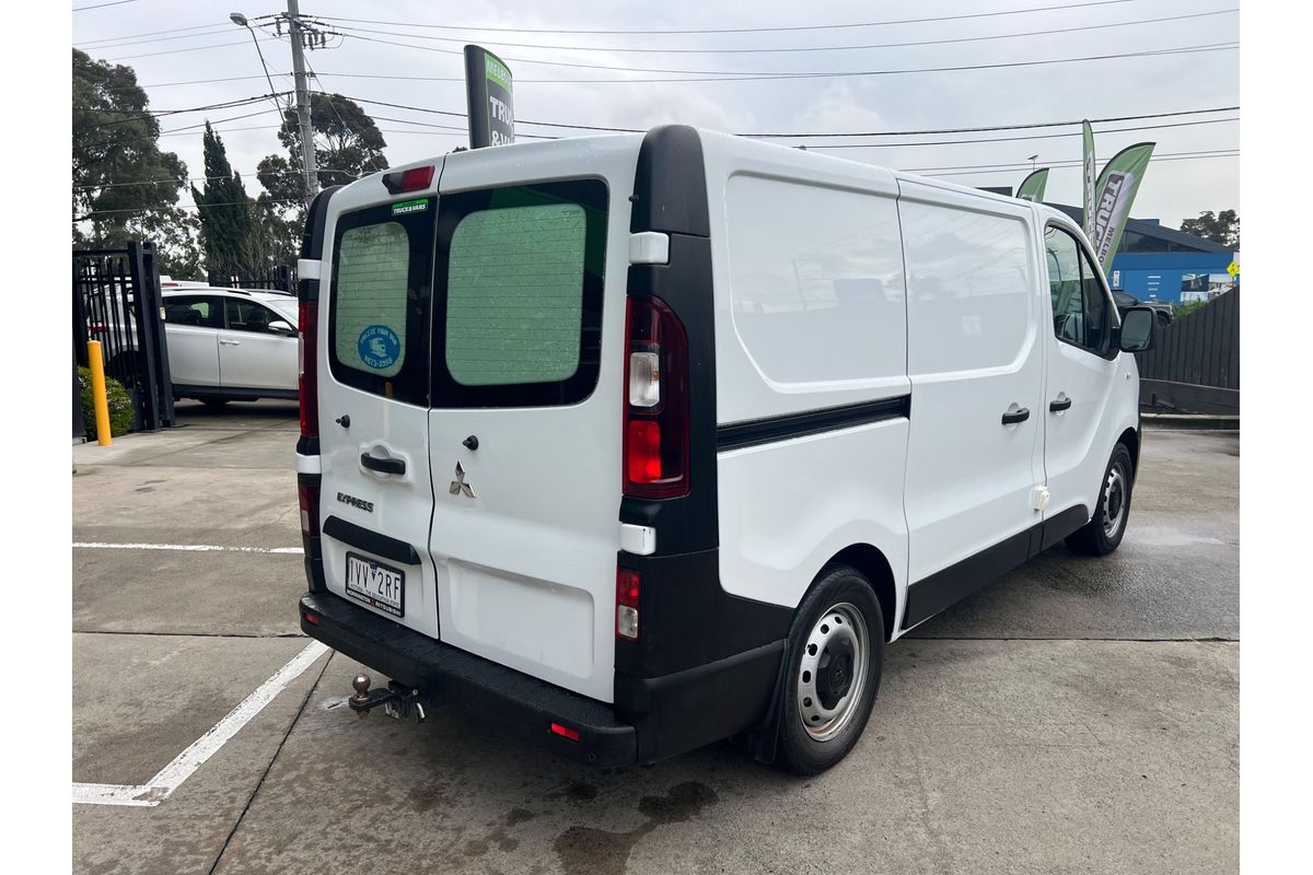 2021 Mitsubishi Express GLX SN SWB image 8