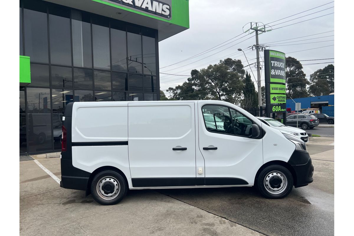 2021 Mitsubishi Express GLX SN SWB image 11