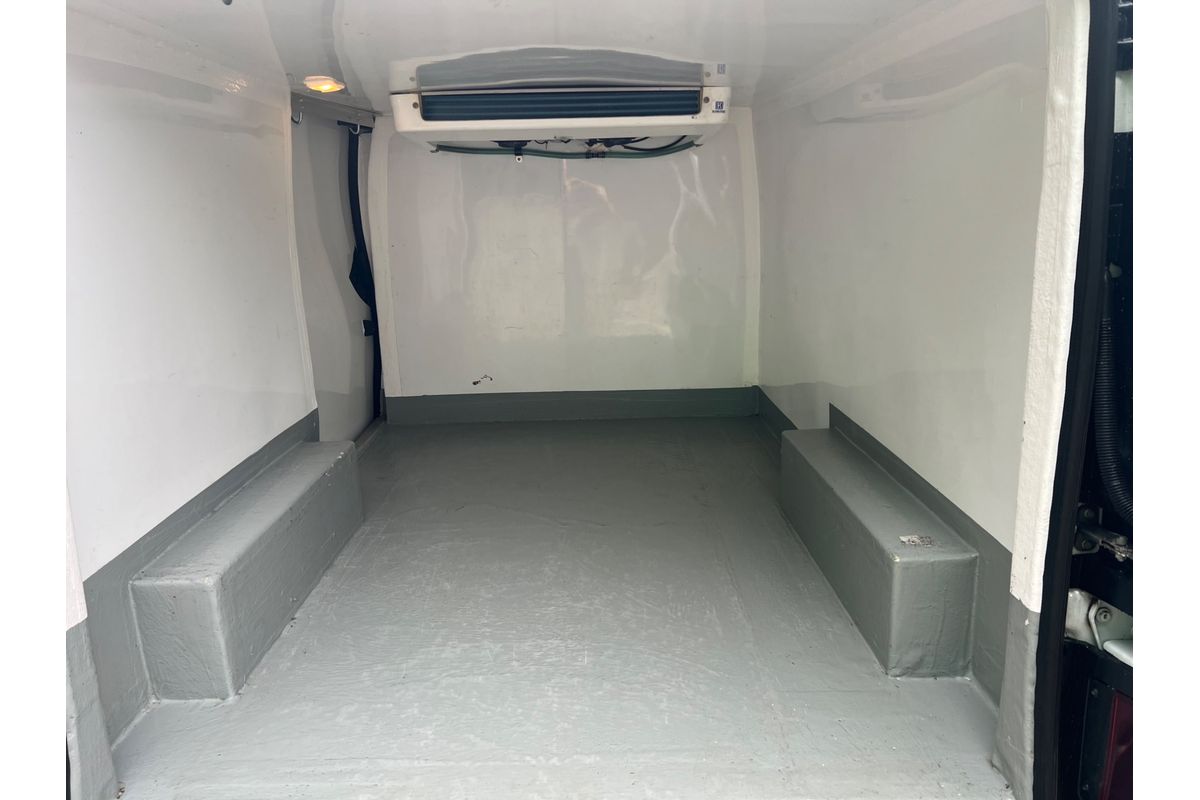 2021 Mitsubishi Express GLX SN SWB image 12