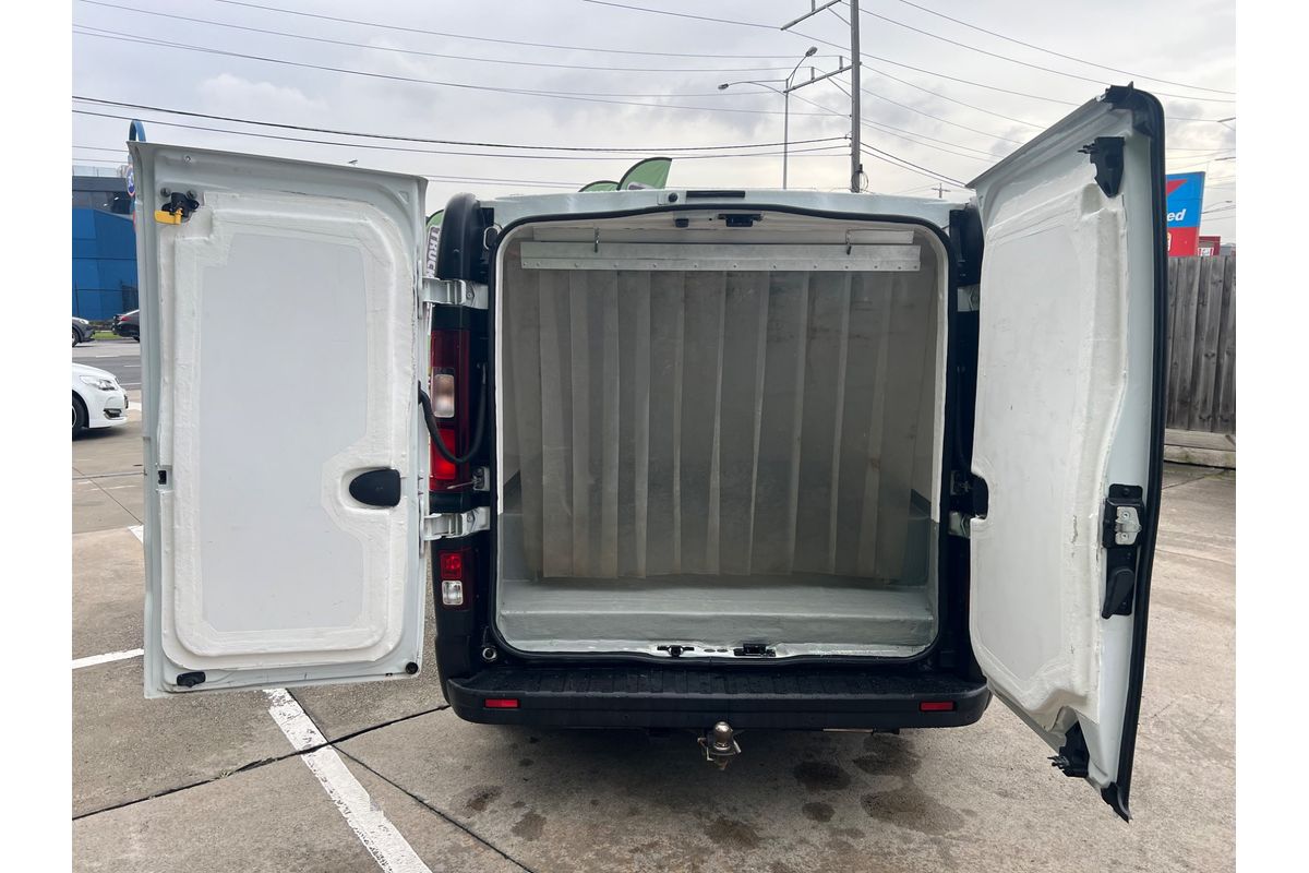 2021 Mitsubishi Express GLX SN SWB image 14