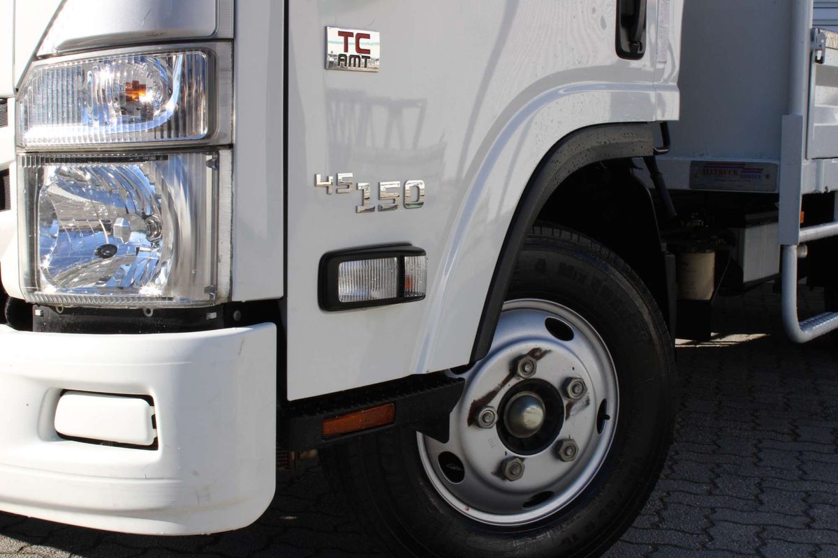 2022 Isuzu N Series NNR 45-150 4x2 MWB