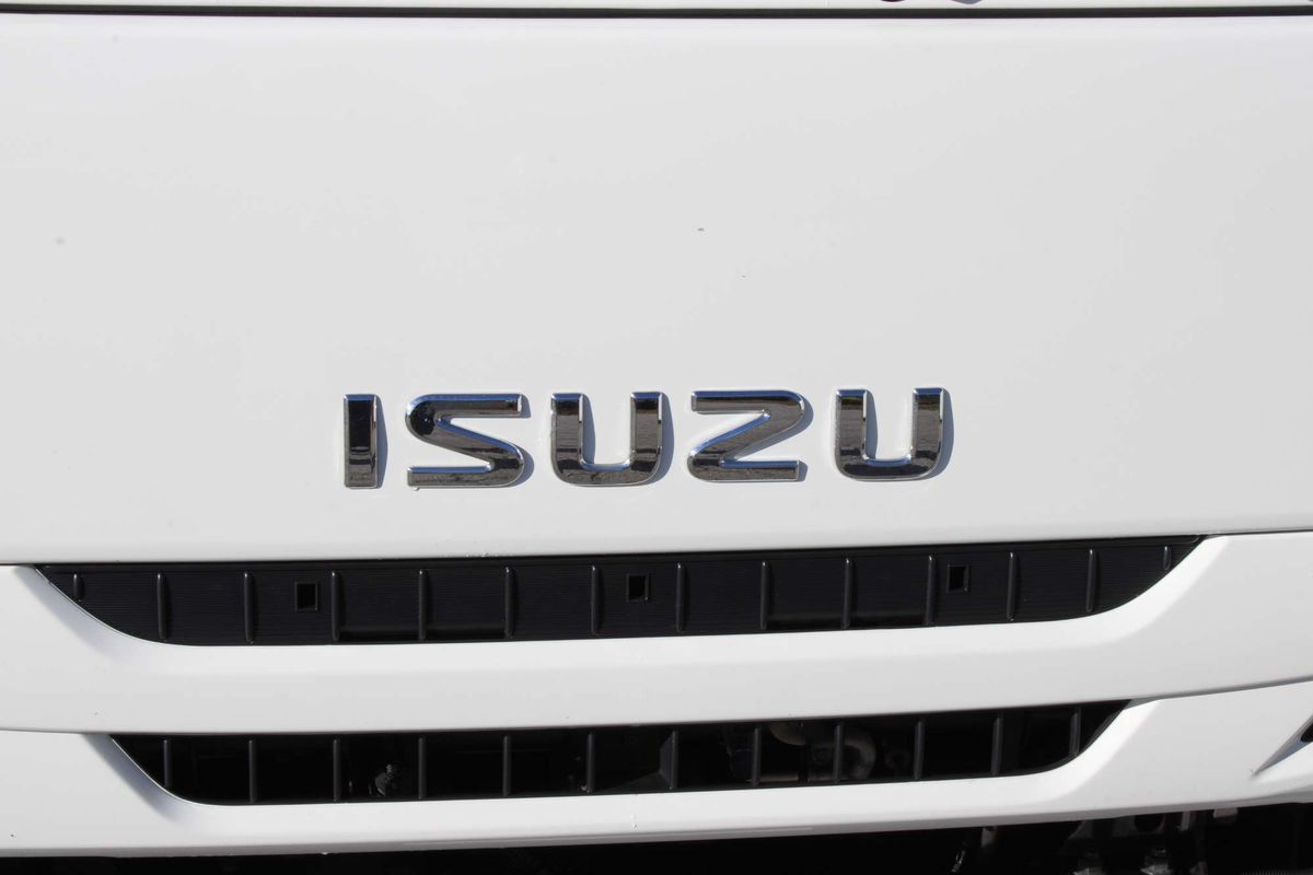 2022 Isuzu N Series NNR 45-150 4x2 MWB