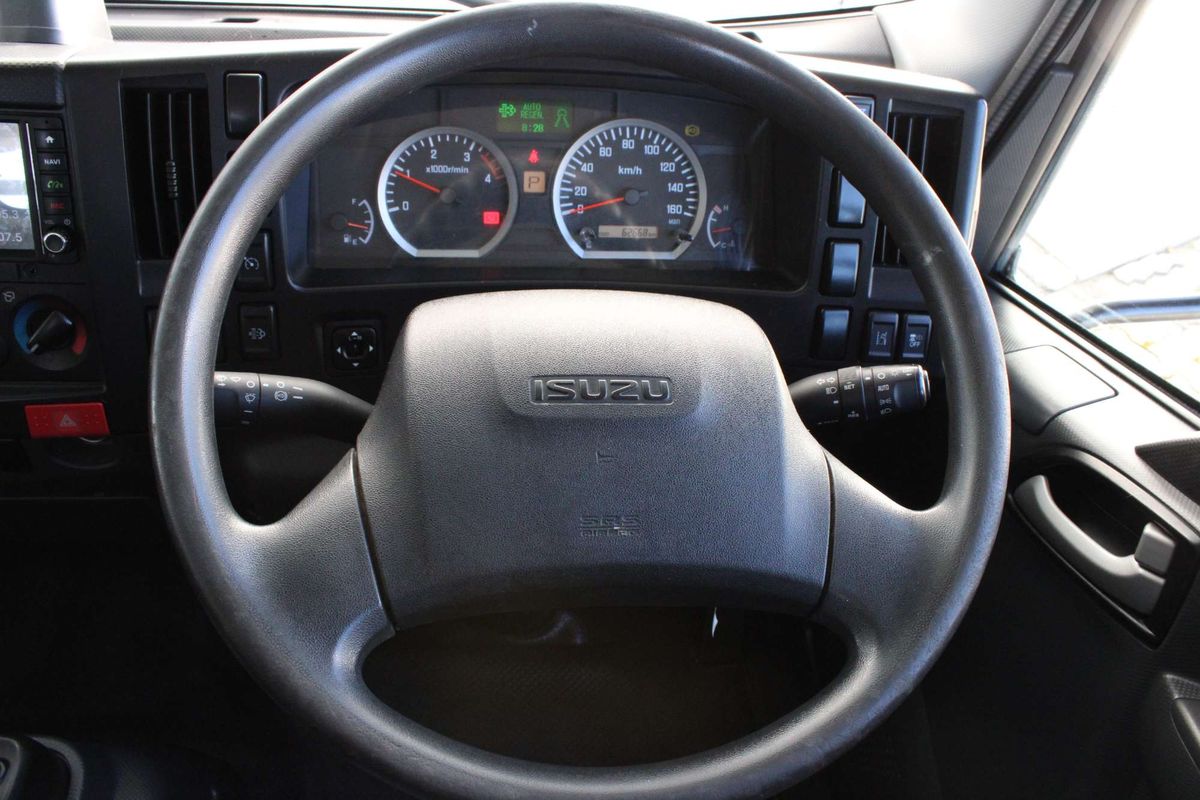 2022 Isuzu N Series NNR 45-150 4x2 MWB
