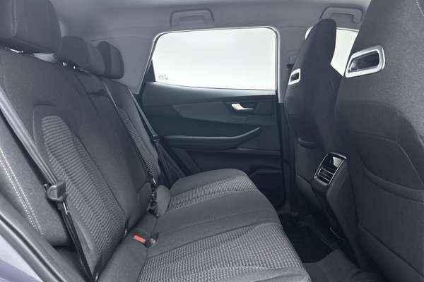 2025 Chery Tiggo 4 Pro Urban thumb-11