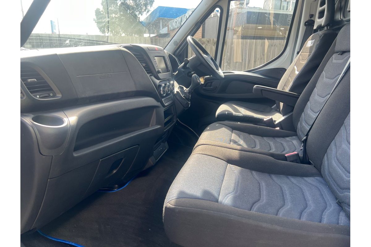 2017 IVECO Daily 50C17 image 10