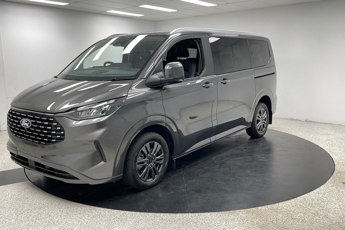 2024 Ford Tourneo Titanium X AV SWB