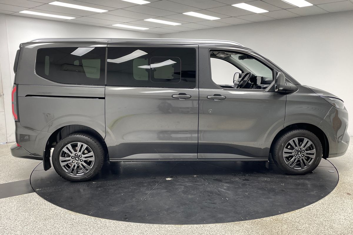 2024 Ford Tourneo Titanium X AV SWB