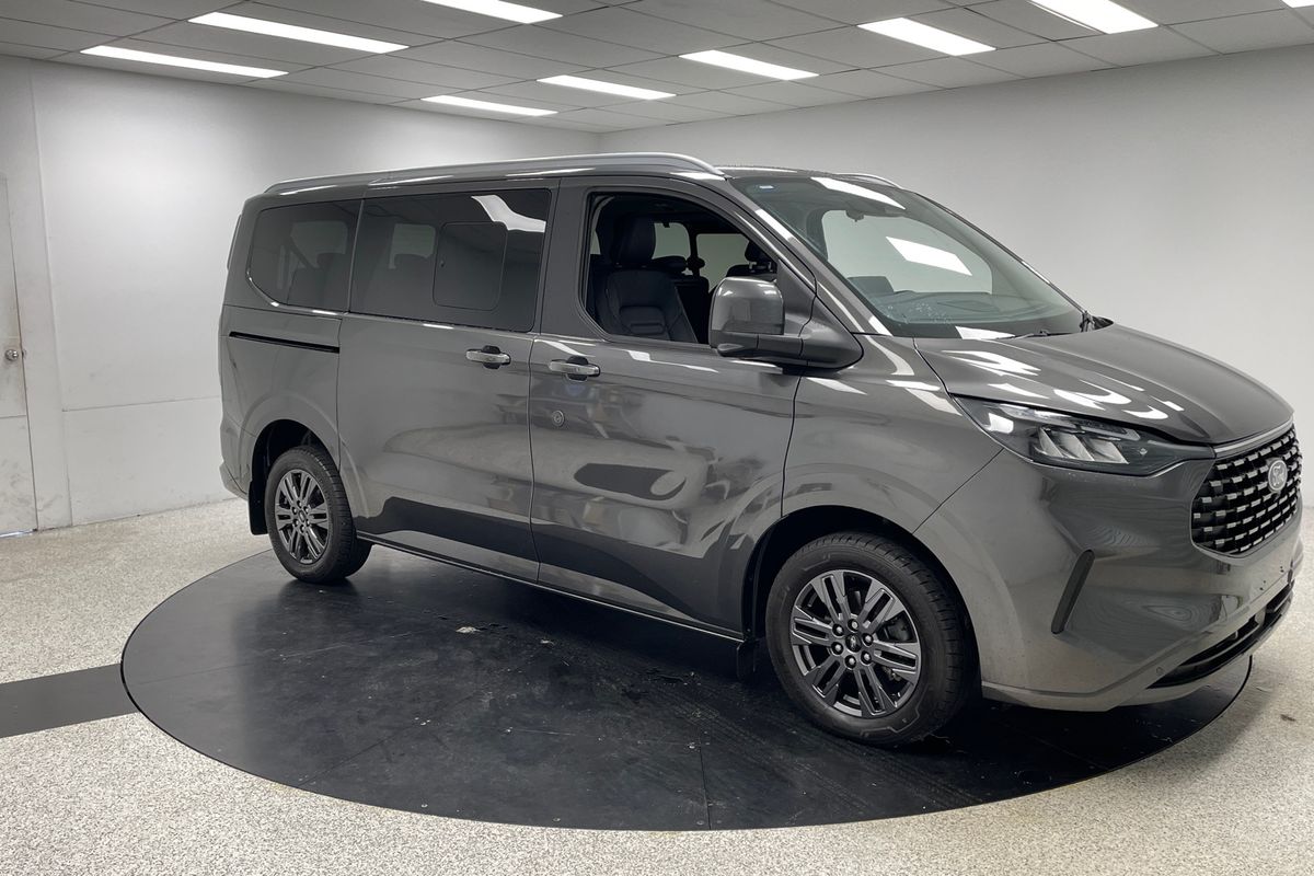 2024 Ford Tourneo Titanium X AV SWB