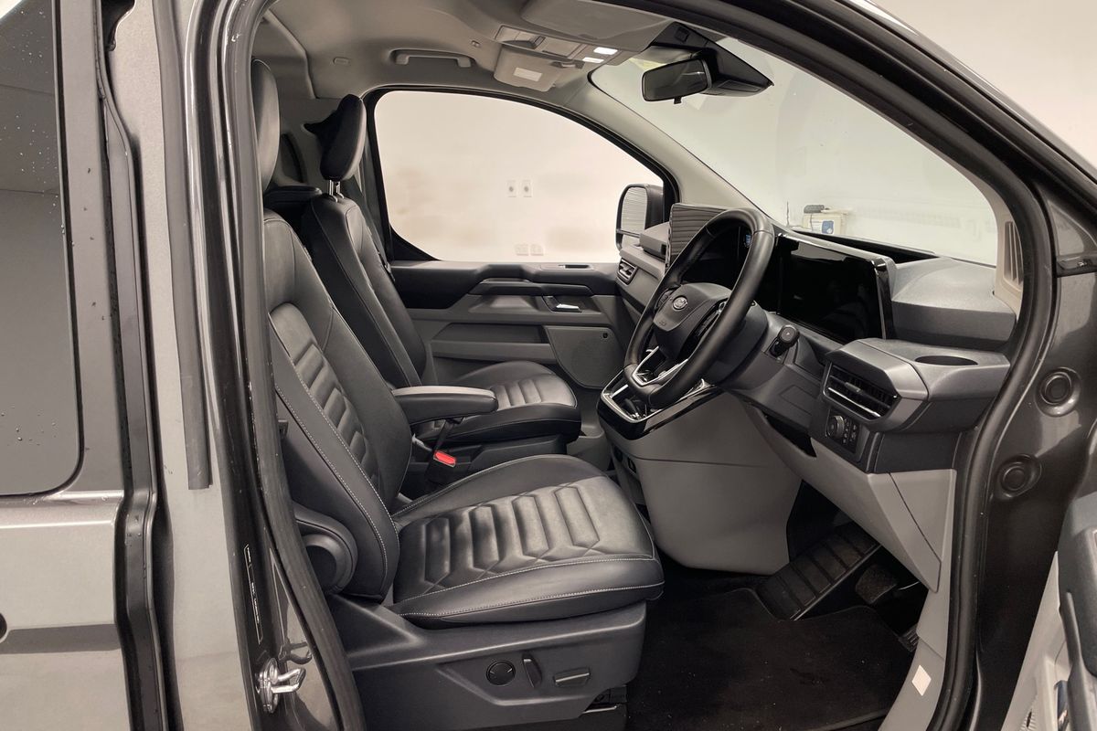 2024 Ford Tourneo Titanium X AV SWB