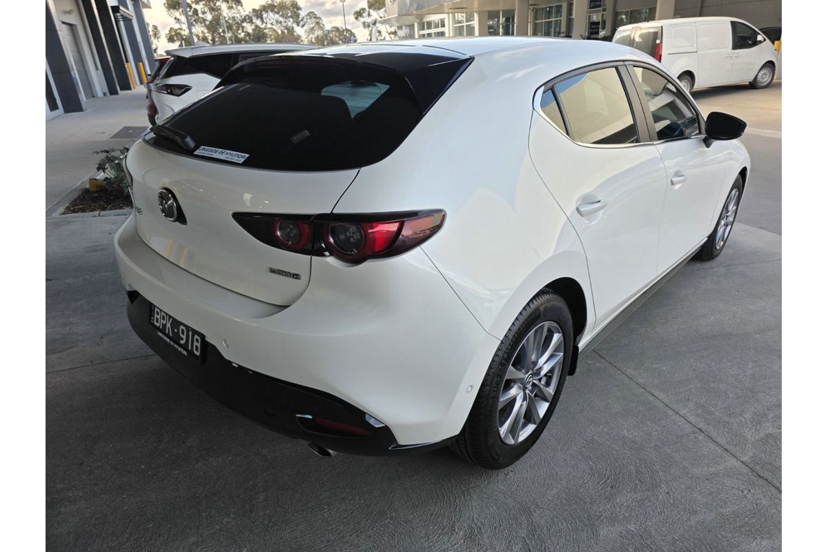 2021 Mazda 3 G20 Evolve BP Series image 7
