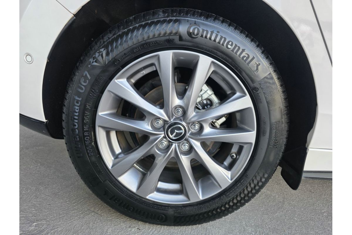 2021 Mazda 3 G20 Evolve BP Series image 11