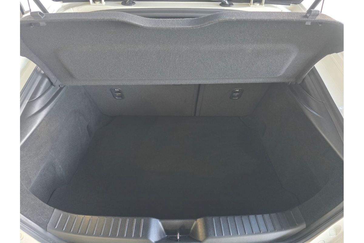 2021 Mazda 3 G20 Evolve BP Series image 12