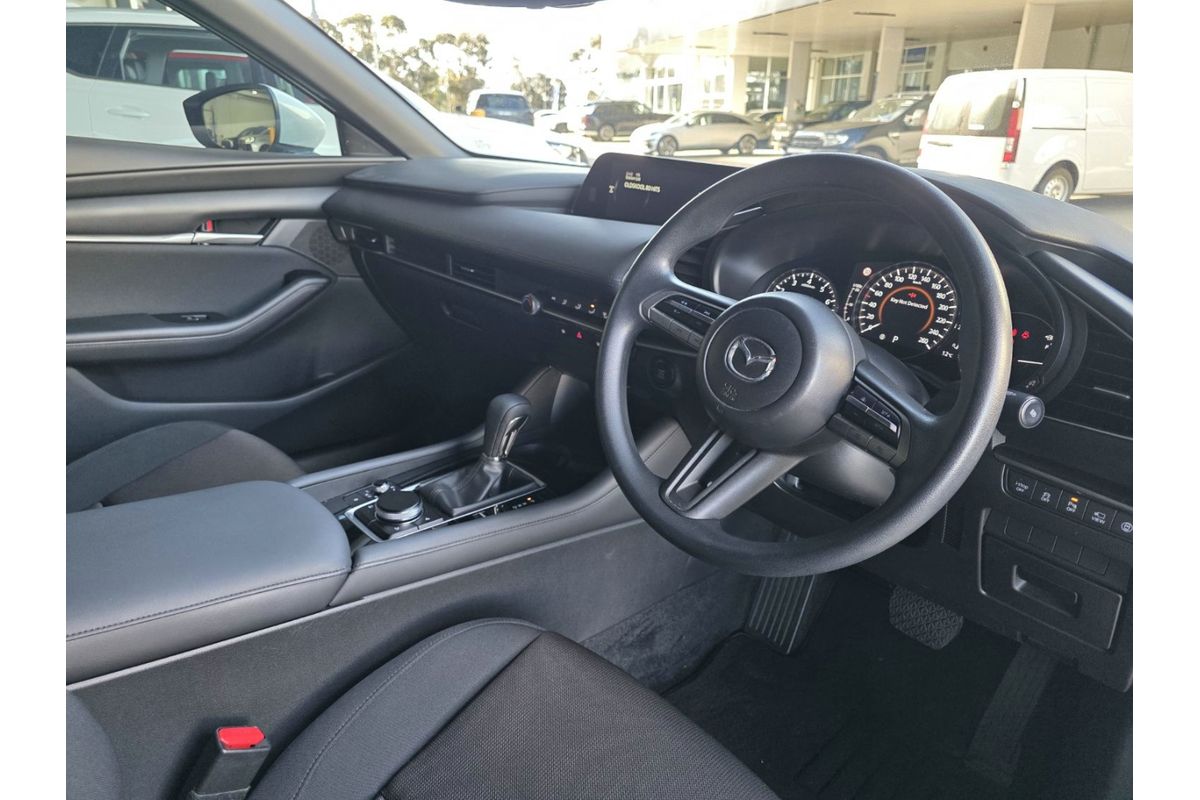 2021 Mazda 3 G20 Evolve BP Series image 16