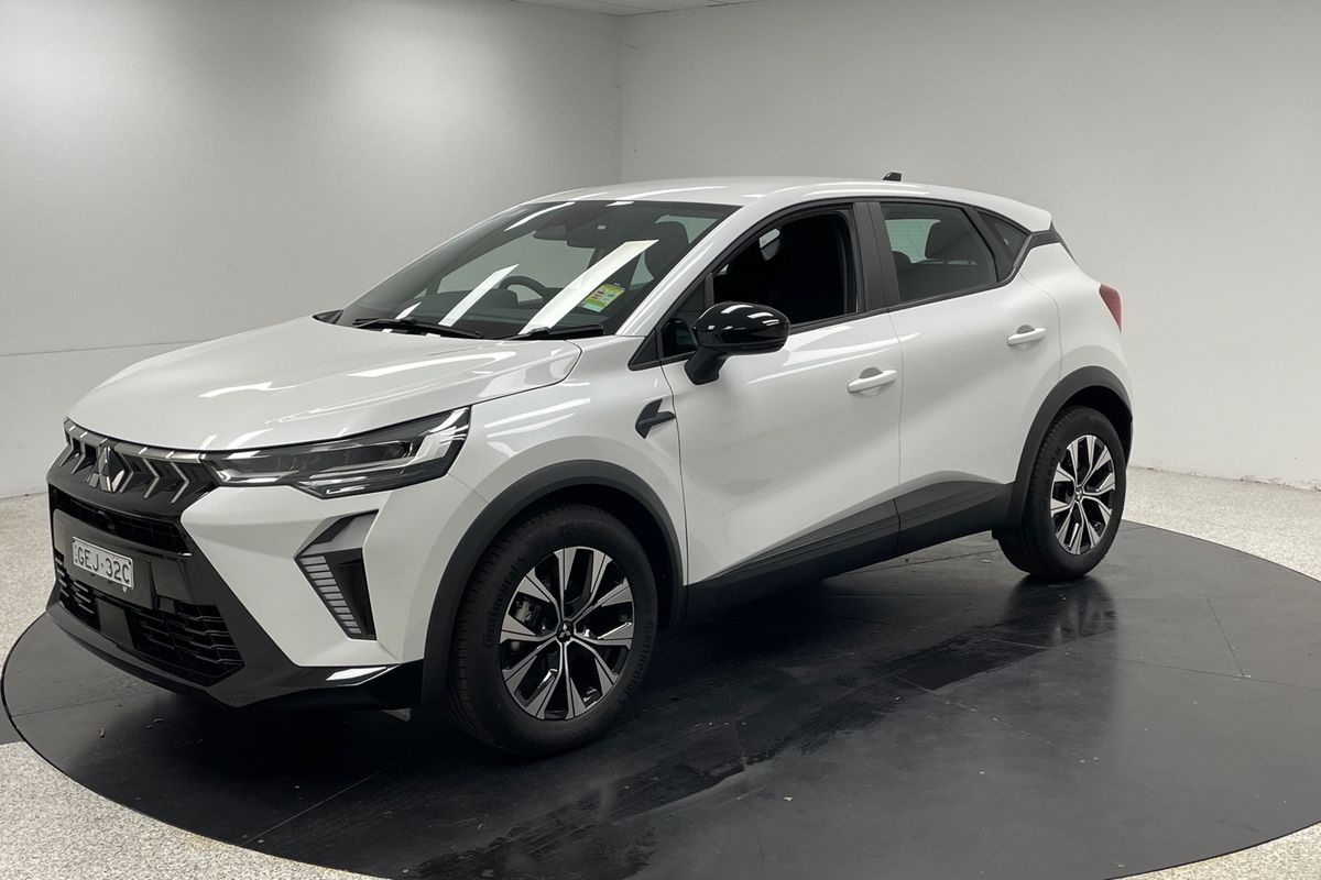 2025 Mitsubishi ASX LS XE