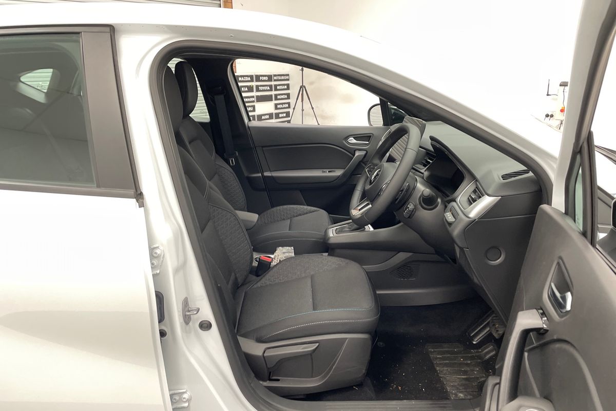 2025 Mitsubishi ASX LS XE