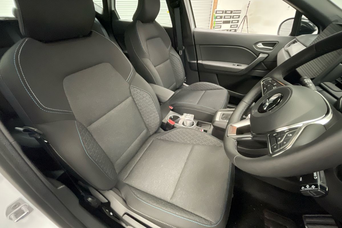 2025 Mitsubishi ASX LS XE