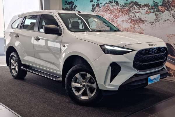 2025 Isuzu MU-X LS-M