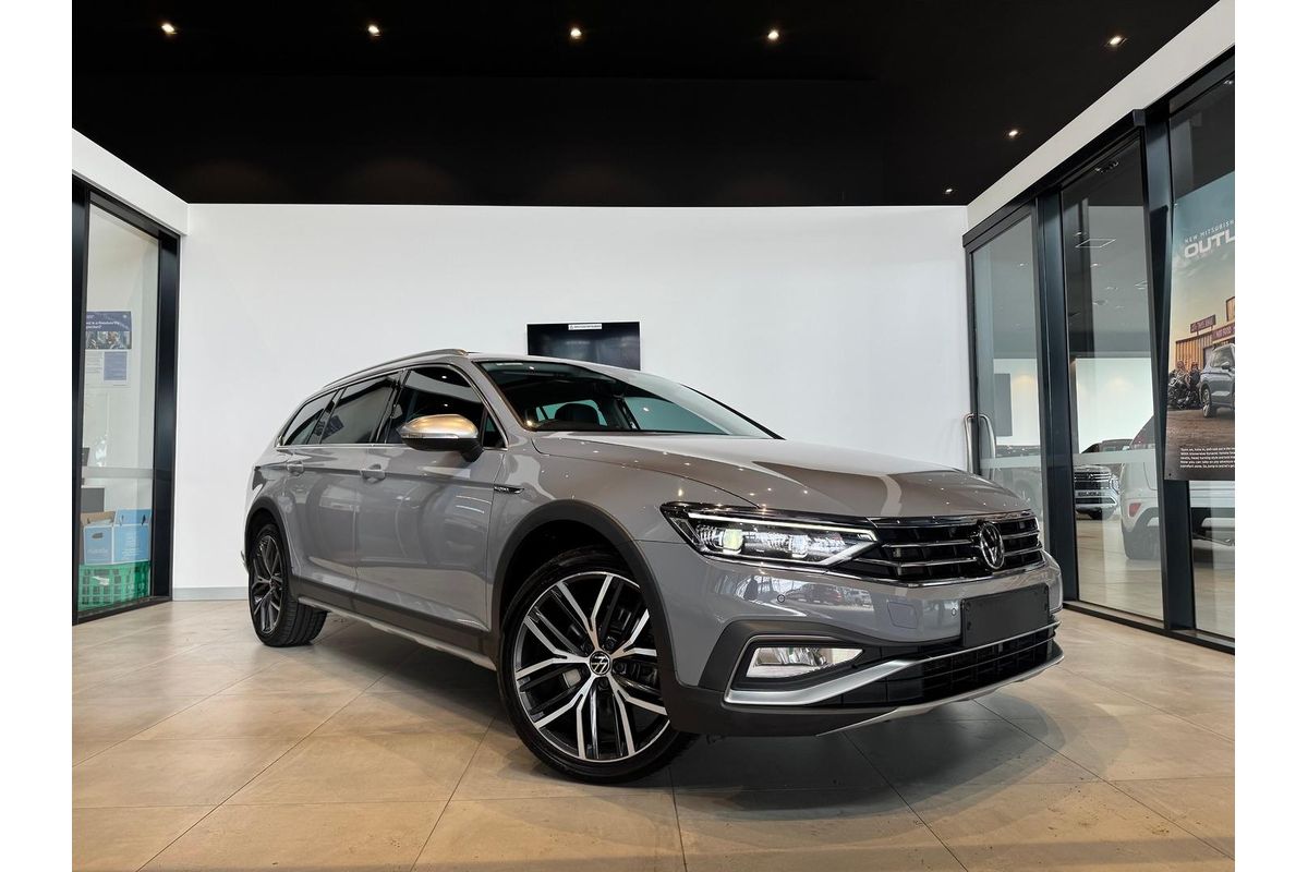 2023 Volkswagen Passat Alltrack 162TSI Premium B8