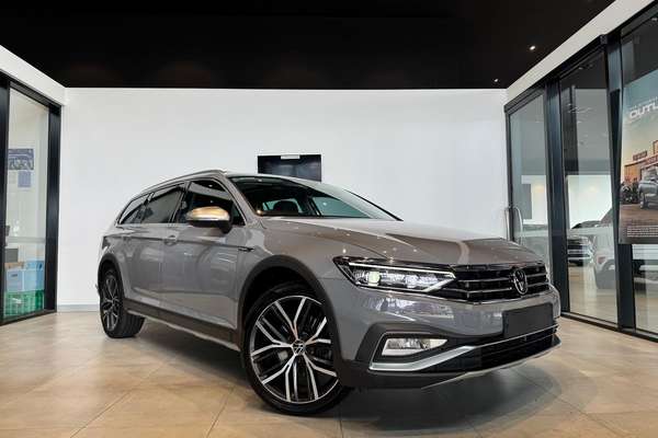 2023 Volkswagen Passat Alltrack 162TSI Premium B8