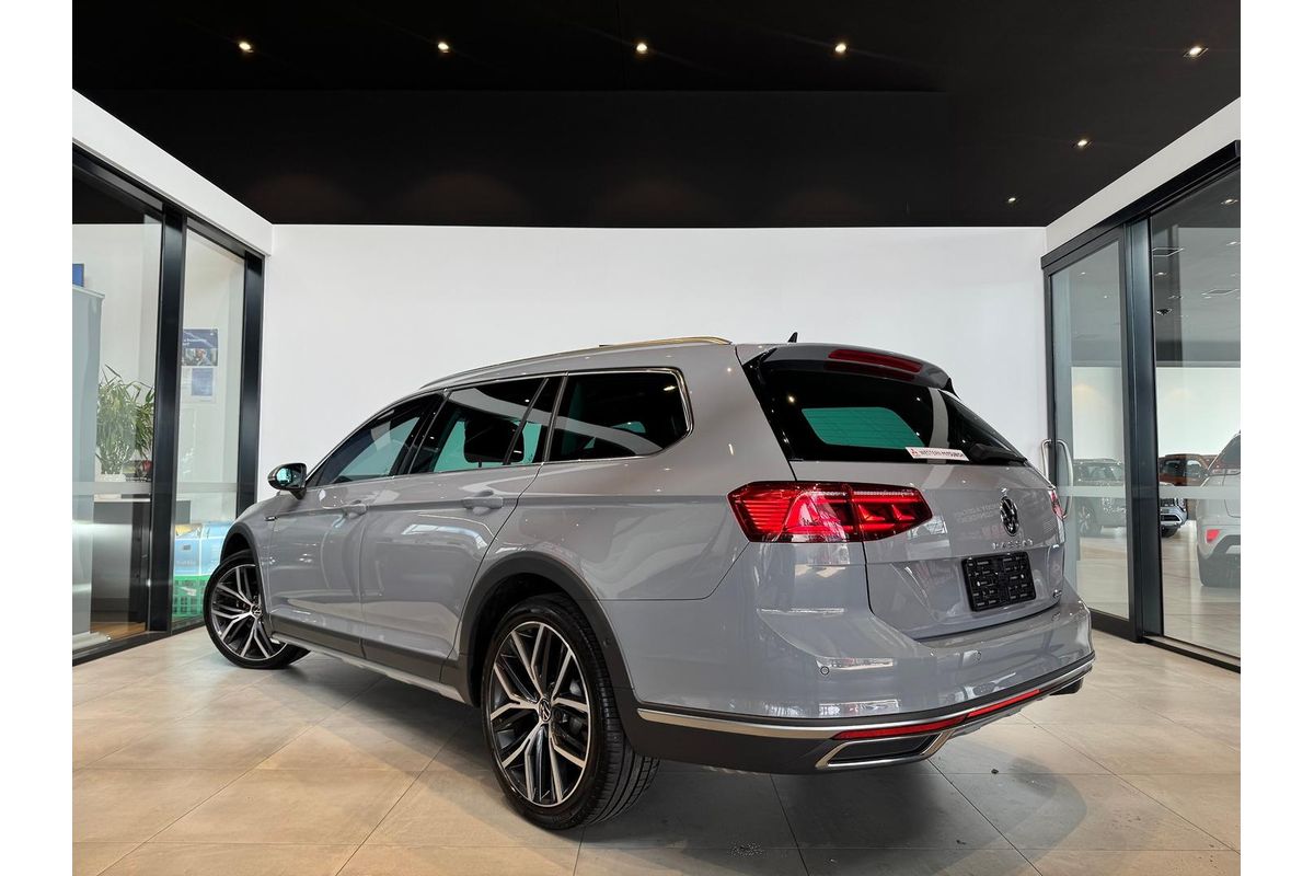 2023 Volkswagen Passat Alltrack 162TSI Premium B8