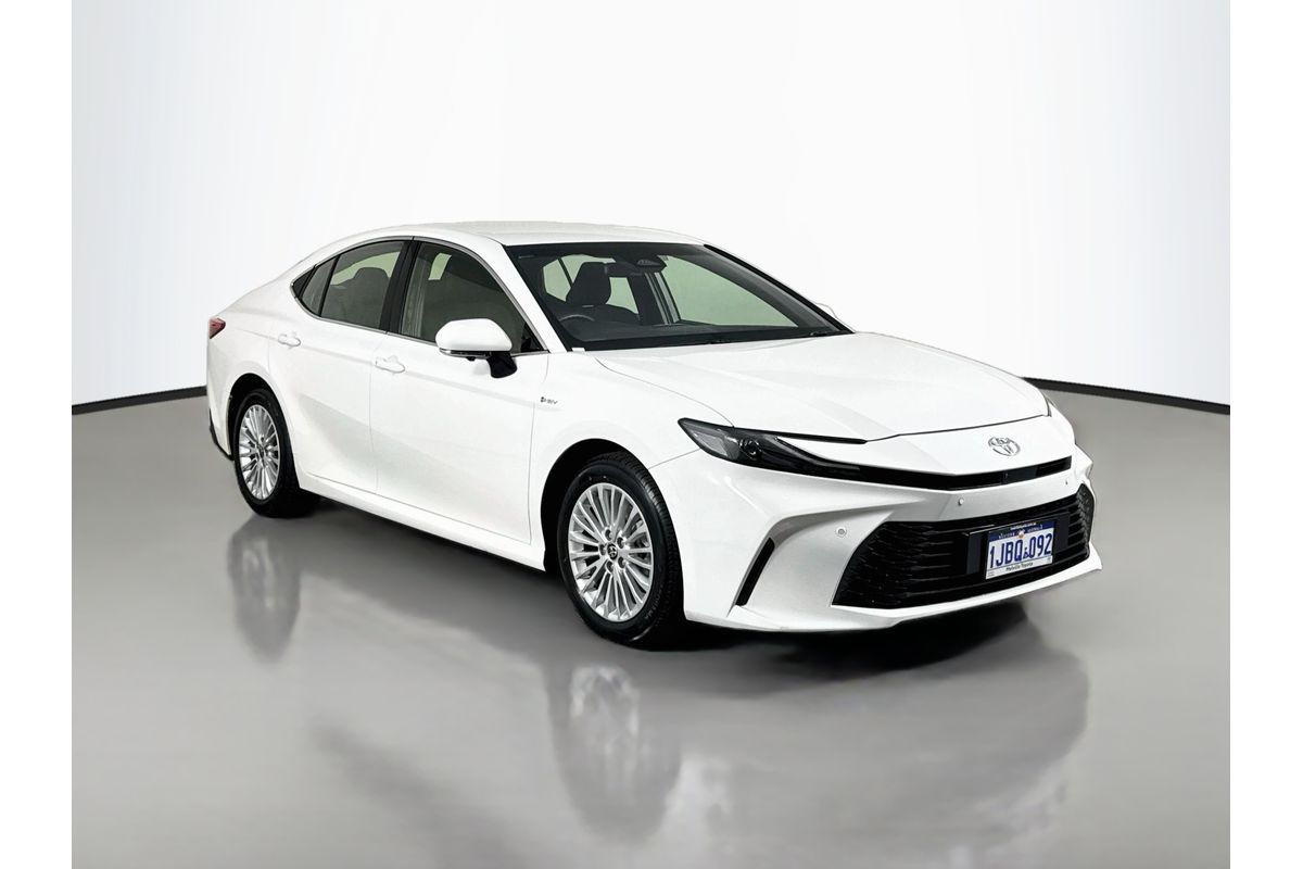 2025 Toyota Camry Ascent AXVH80R