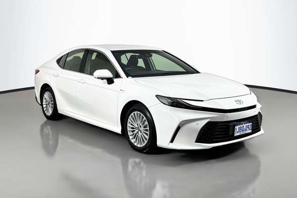 2025 Toyota Camry Ascent AXVH80R