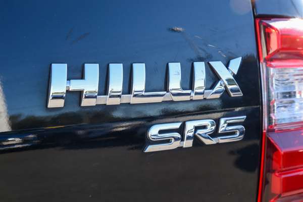 2021 Toyota Hilux SR5 GUN126R 4X4 thumb-18