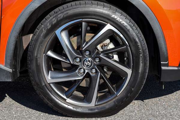 2020 Toyota C-HR Koba NGX10R thumb-3