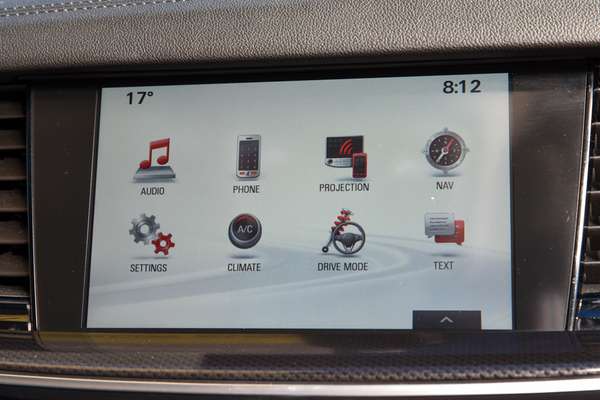 2018 Holden Commodore RS-V ZB thumb-14