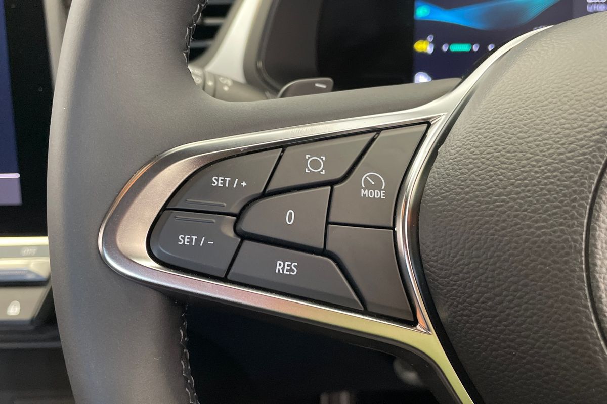 2025 Mitsubishi ASX LS XE