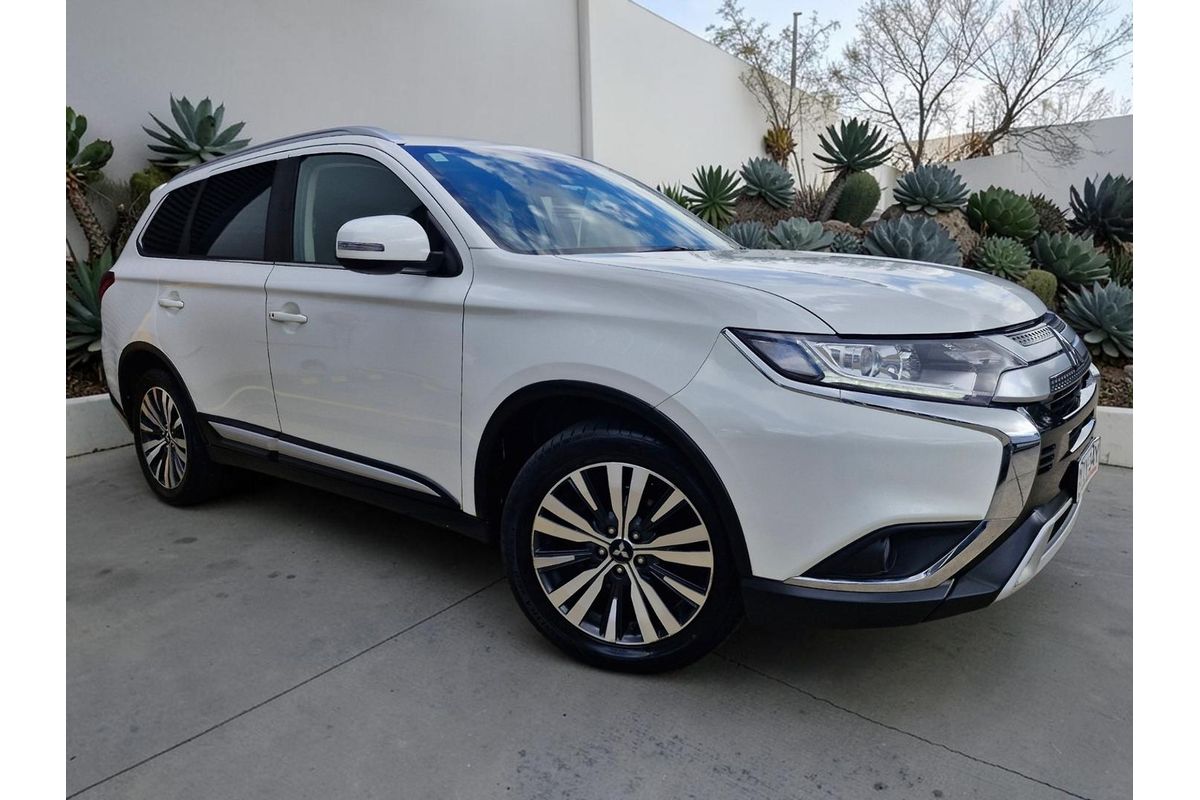 2021 Mitsubishi Outlander LS ZL
