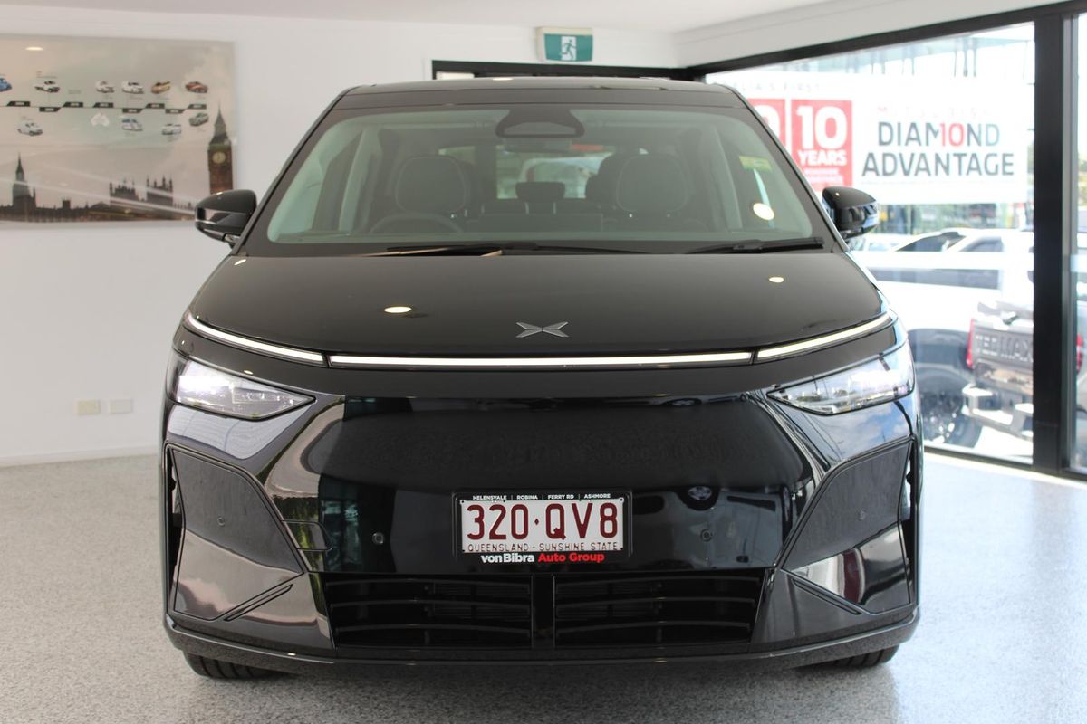 2026 XPENG X9 Standard Range