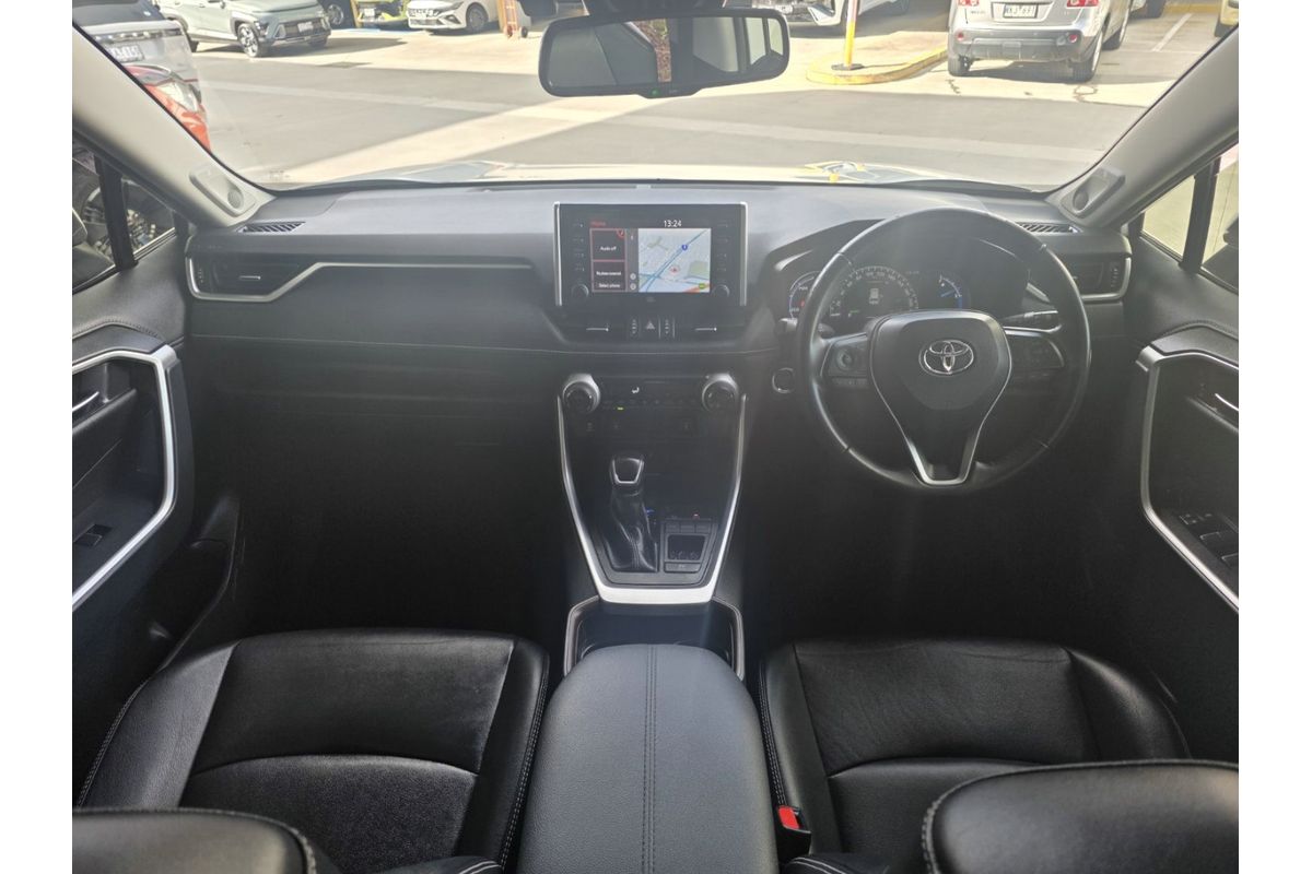 2021 Toyota RAV4 Cruiser AXAH52R image 14