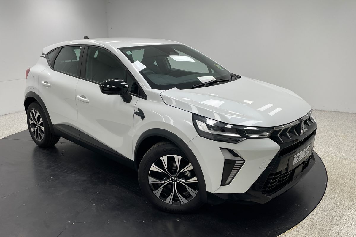 2025 Mitsubishi ASX LS XE