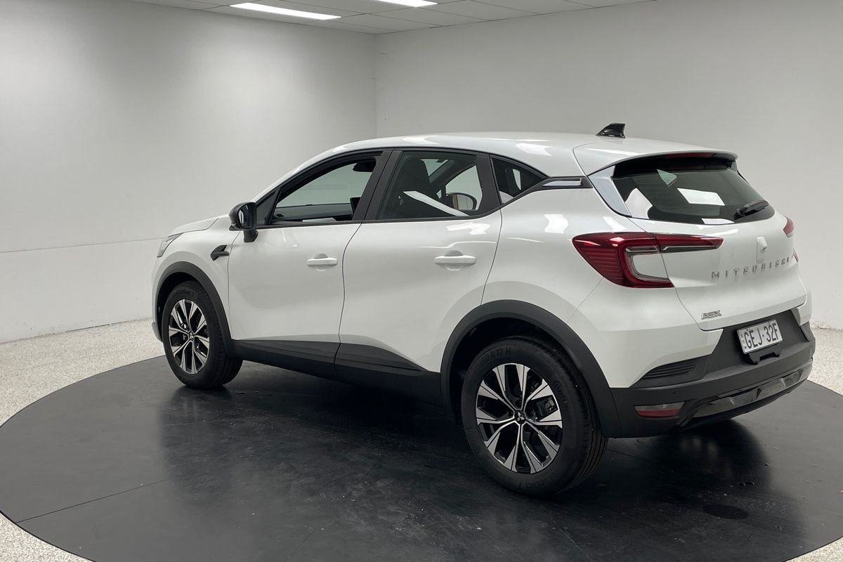 2025 Mitsubishi ASX LS XE