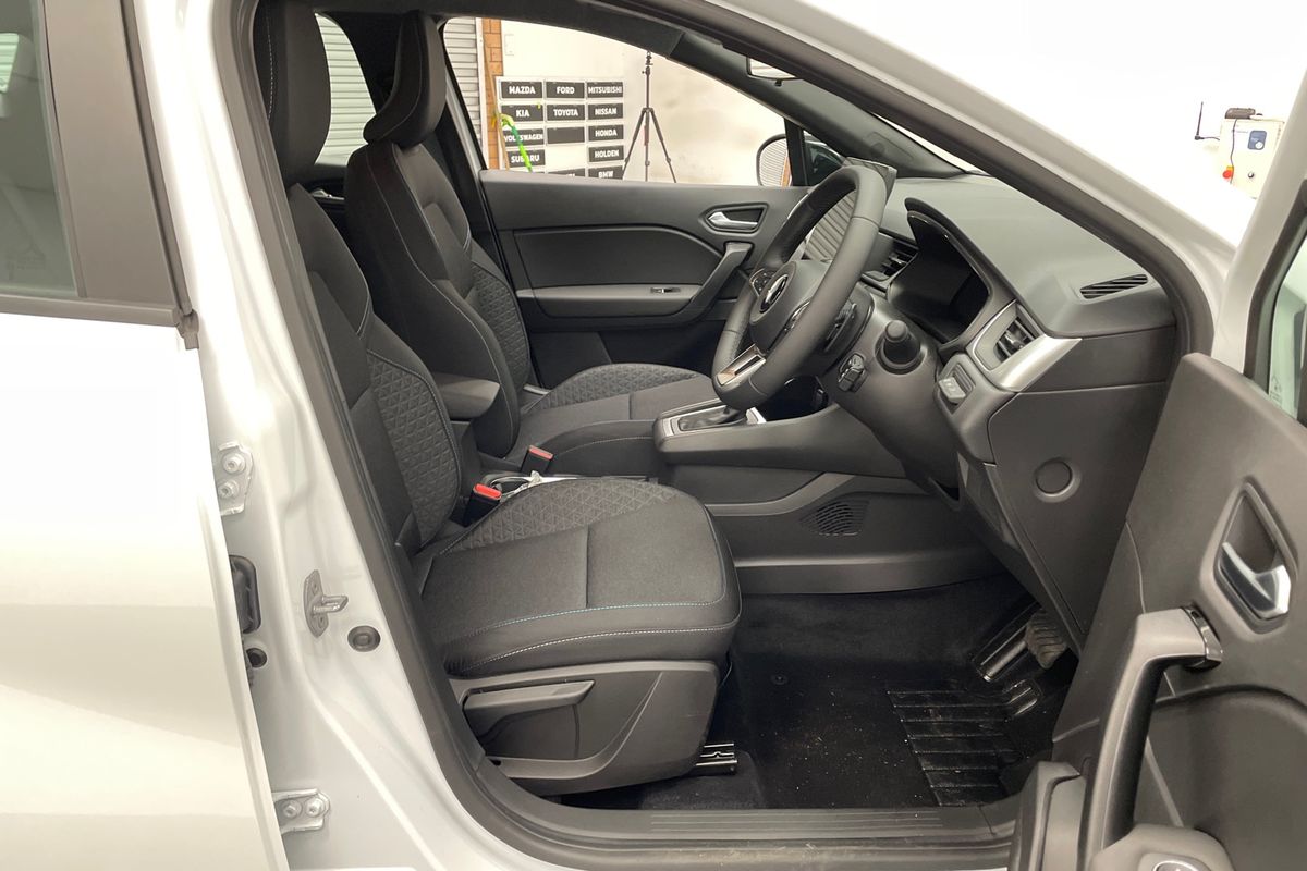 2025 Mitsubishi ASX LS XE