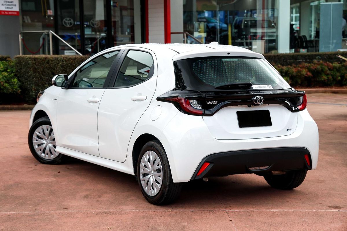 2024 Toyota Yaris Ascent Sport Hybrid MXPH10R