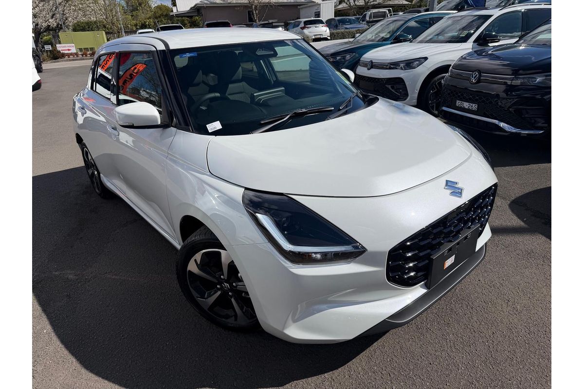 2026 Suzuki Swift Hybrid GLX UZ