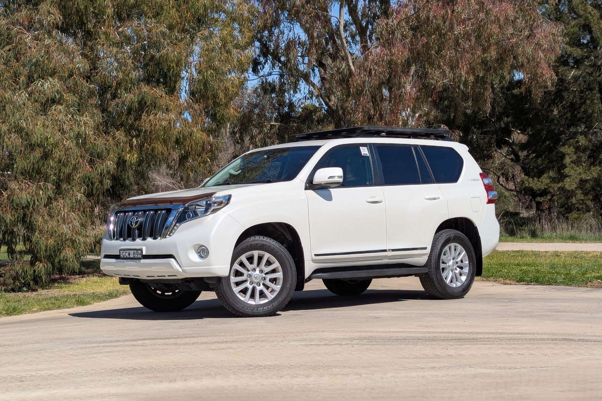 2017 Toyota Landcruiser Prado Altitude GDJ150R