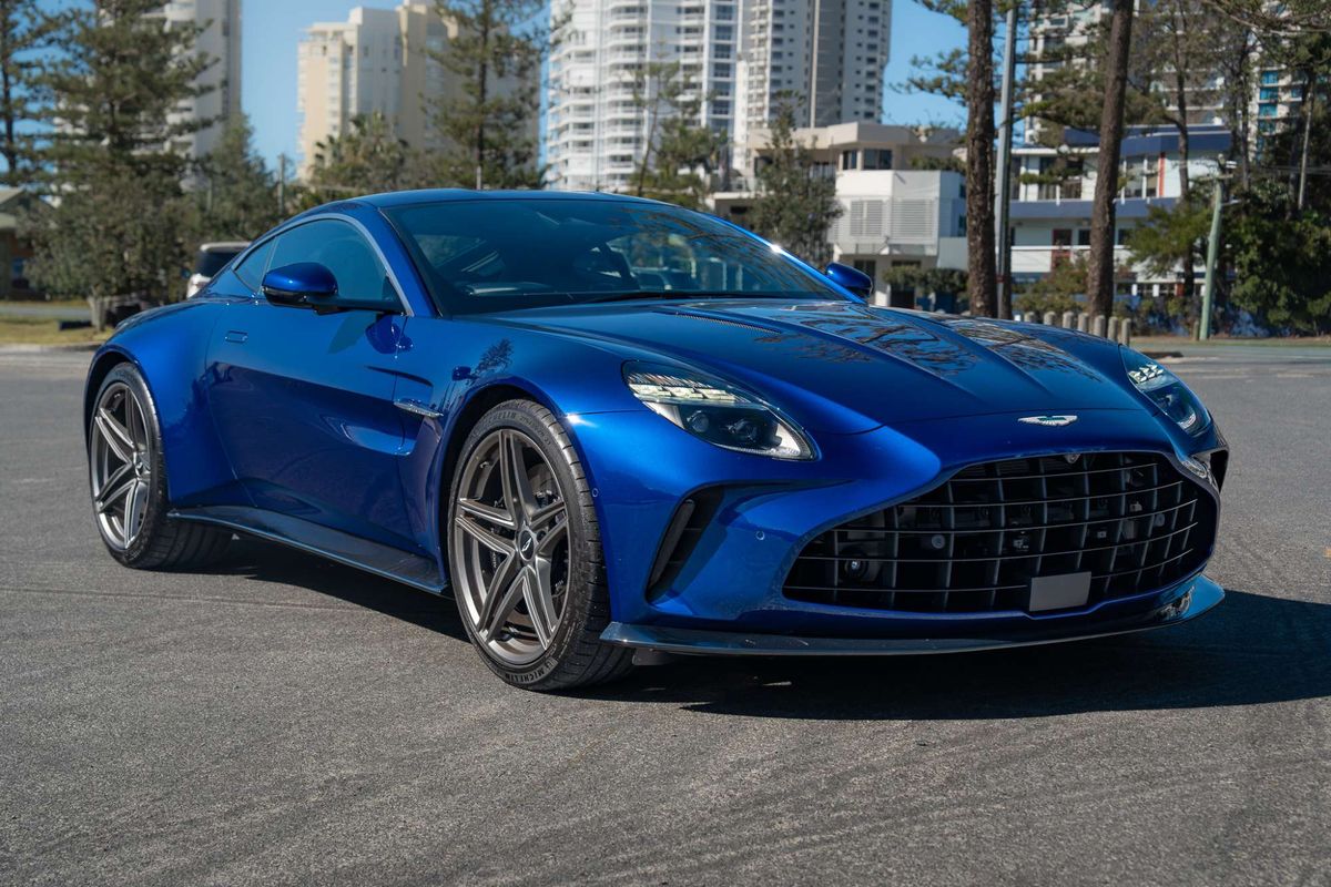 2024 Aston Martin Vantage