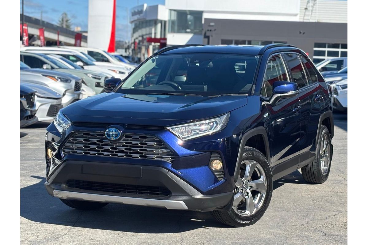 2020 Toyota RAV4 GXL AXAH52R