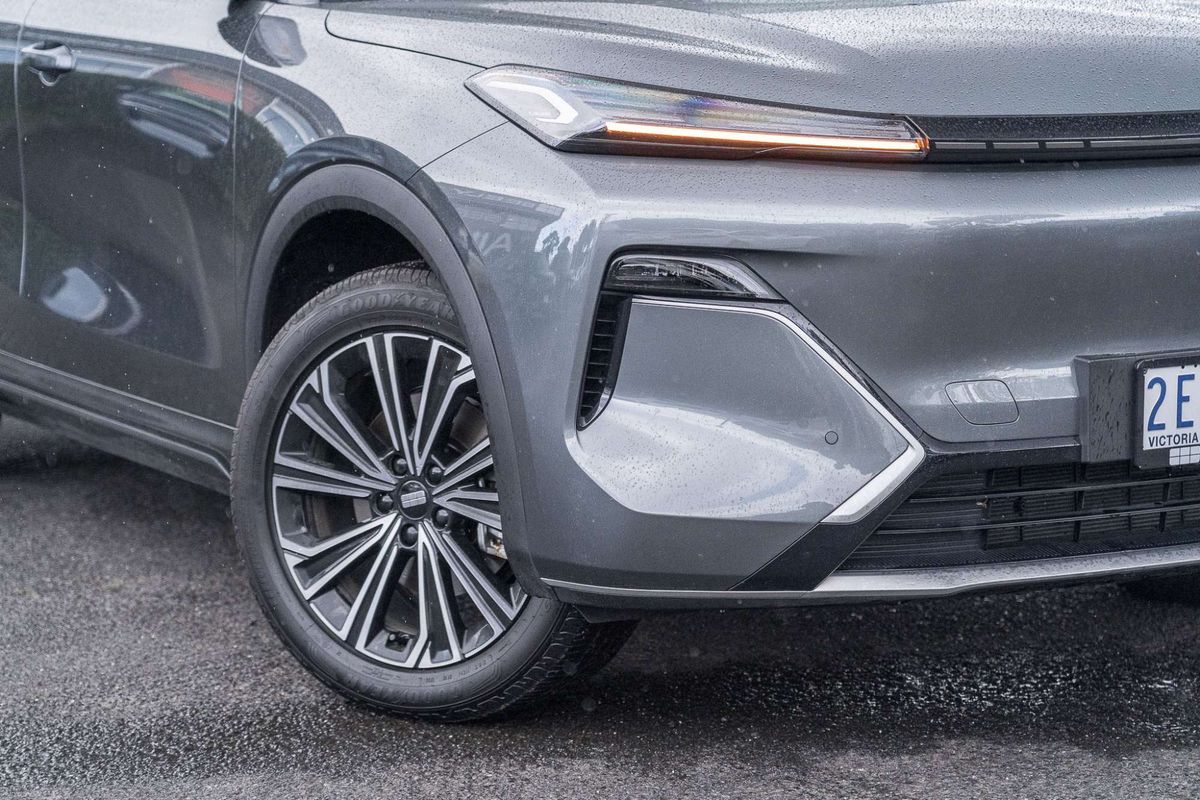2026 Geely Starray EM-i Inspire Extended Range P145