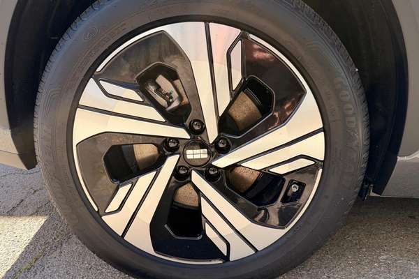 2026 Geely EX5 Inspire Extended Range E245 thumb-12