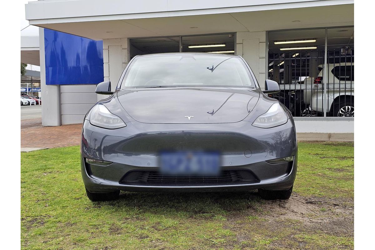 2024 Tesla Model Y Long Range
