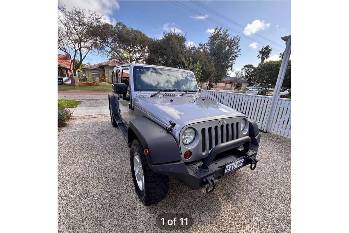 2013 Jeep Wrangler Unlimited Sport JK