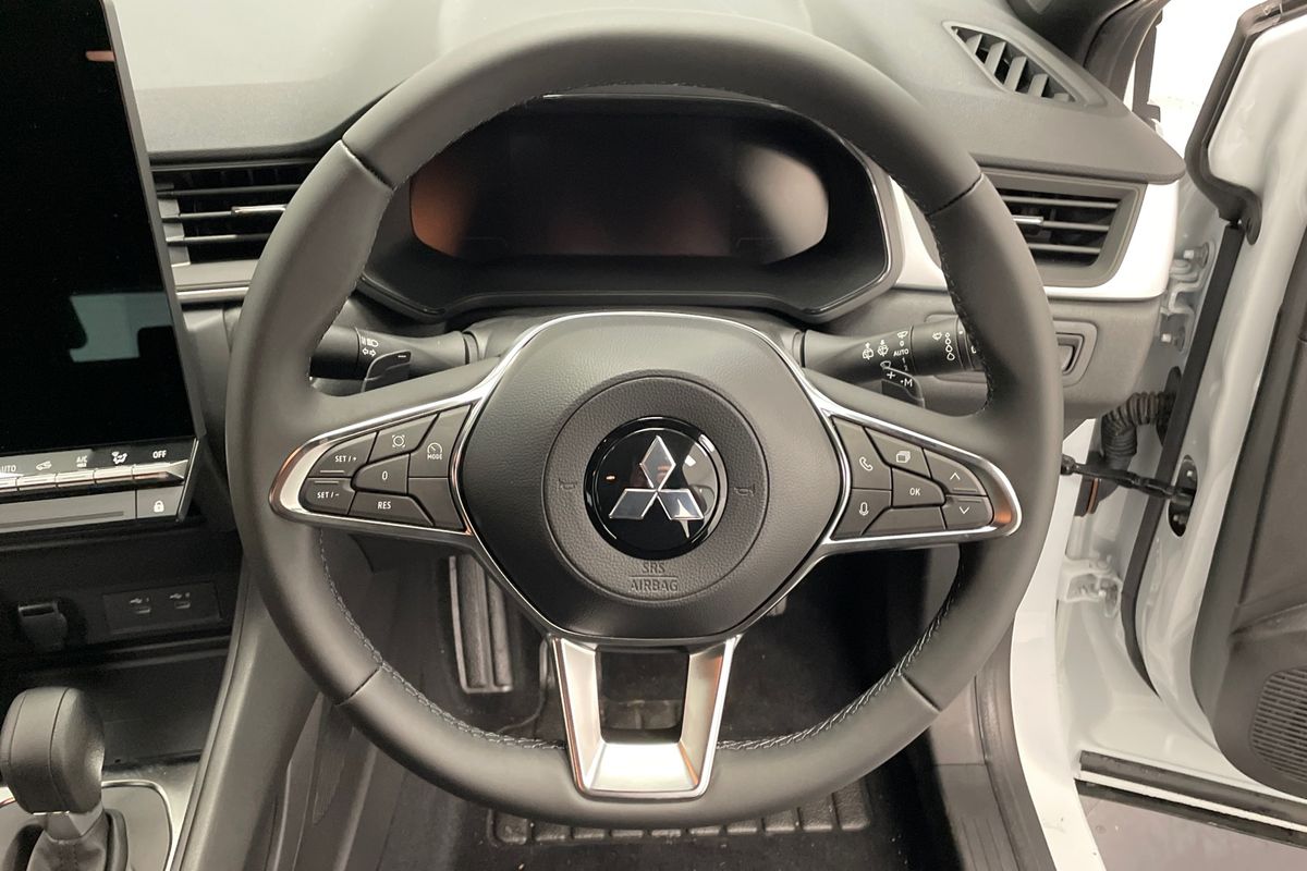 2025 Mitsubishi ASX LS XE