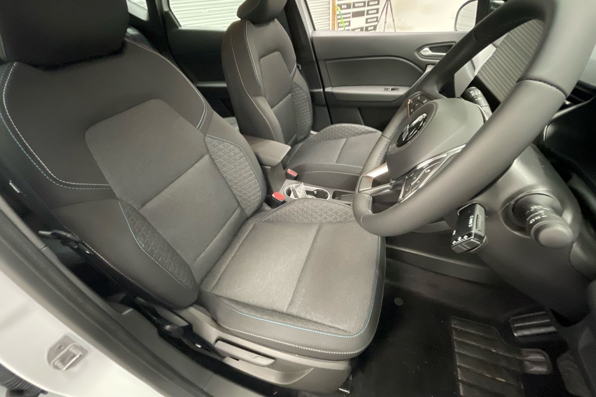2025 Mitsubishi ASX LS XE