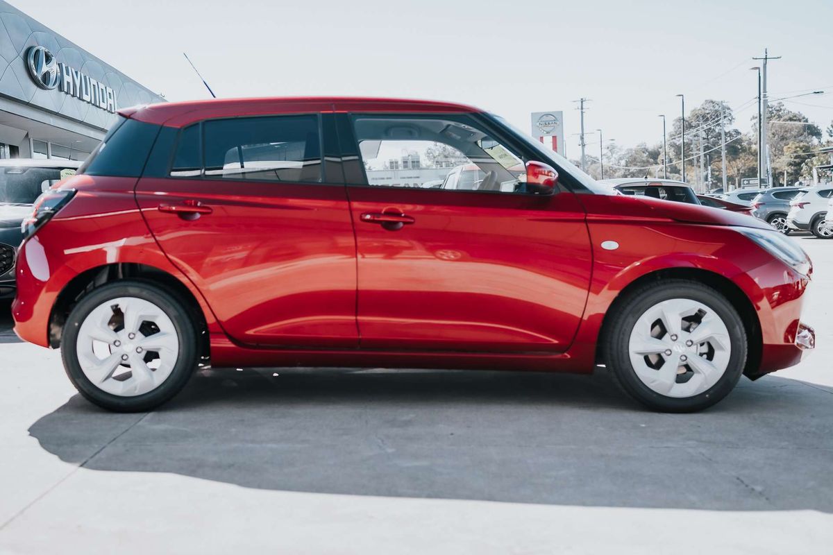 2026 Suzuki Swift Hybrid Plus UZ