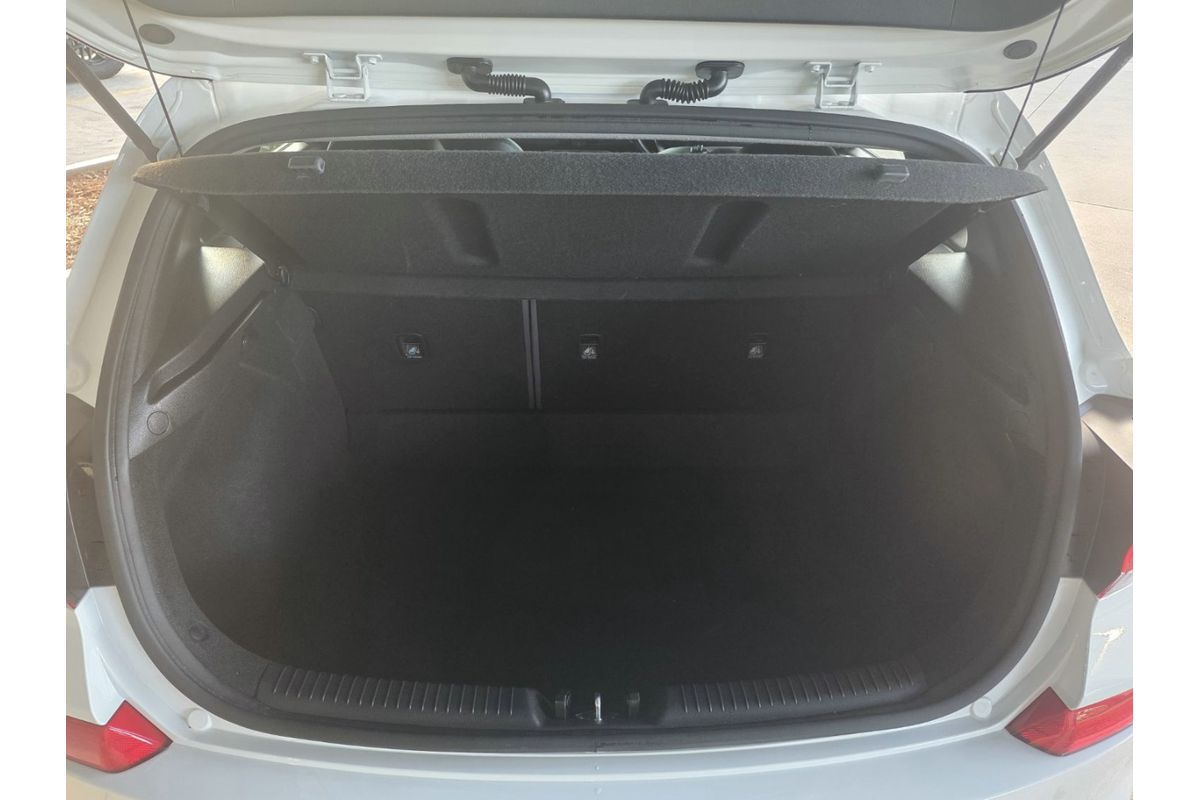 2019 Hyundai i30 Elite PD2 image 11